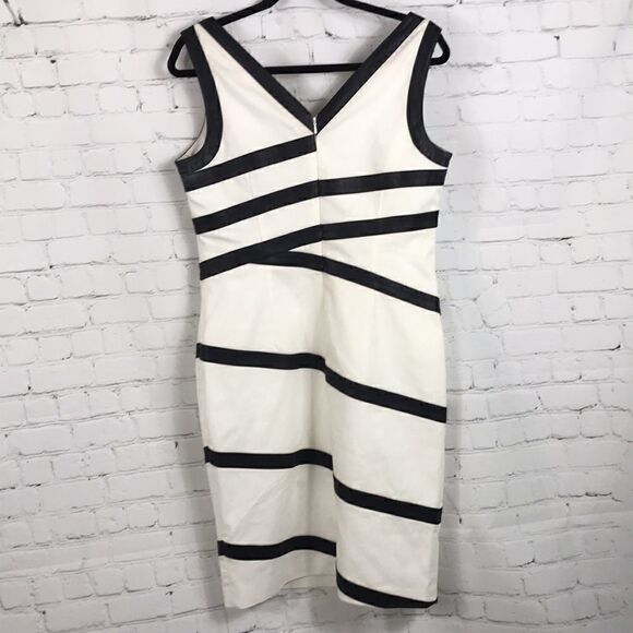 W by Worth Size 8 Vegan Leather design GUC Stretch - Picture 4 of 4